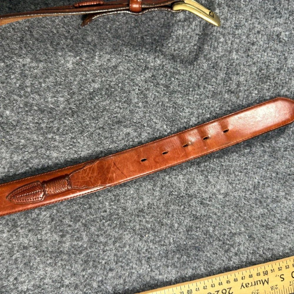 Orvis Shotgun Shell Leather Belt Mens 42 Brown Vintage Sporting Solid Brass